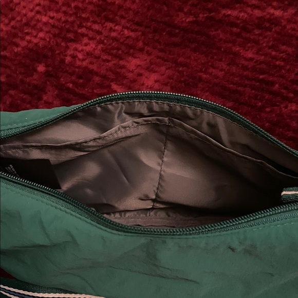 Uniqlo Dark Green Crossbody Bag - Picture 7 of 11